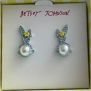 betsey johnson bunny earrings